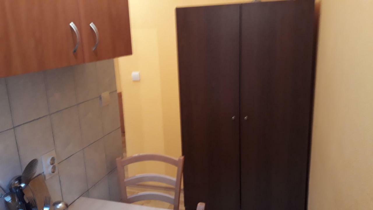 Vila Ruska Prcanj Bagian luar foto